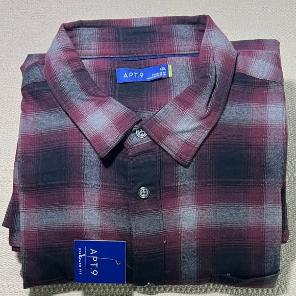 ✨Apt. 9 Men's Dark Plaid Button Down Shirt - Picture 8 of 8